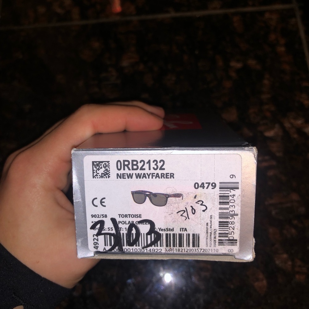 Ray-Ban - Picture 3 of 16